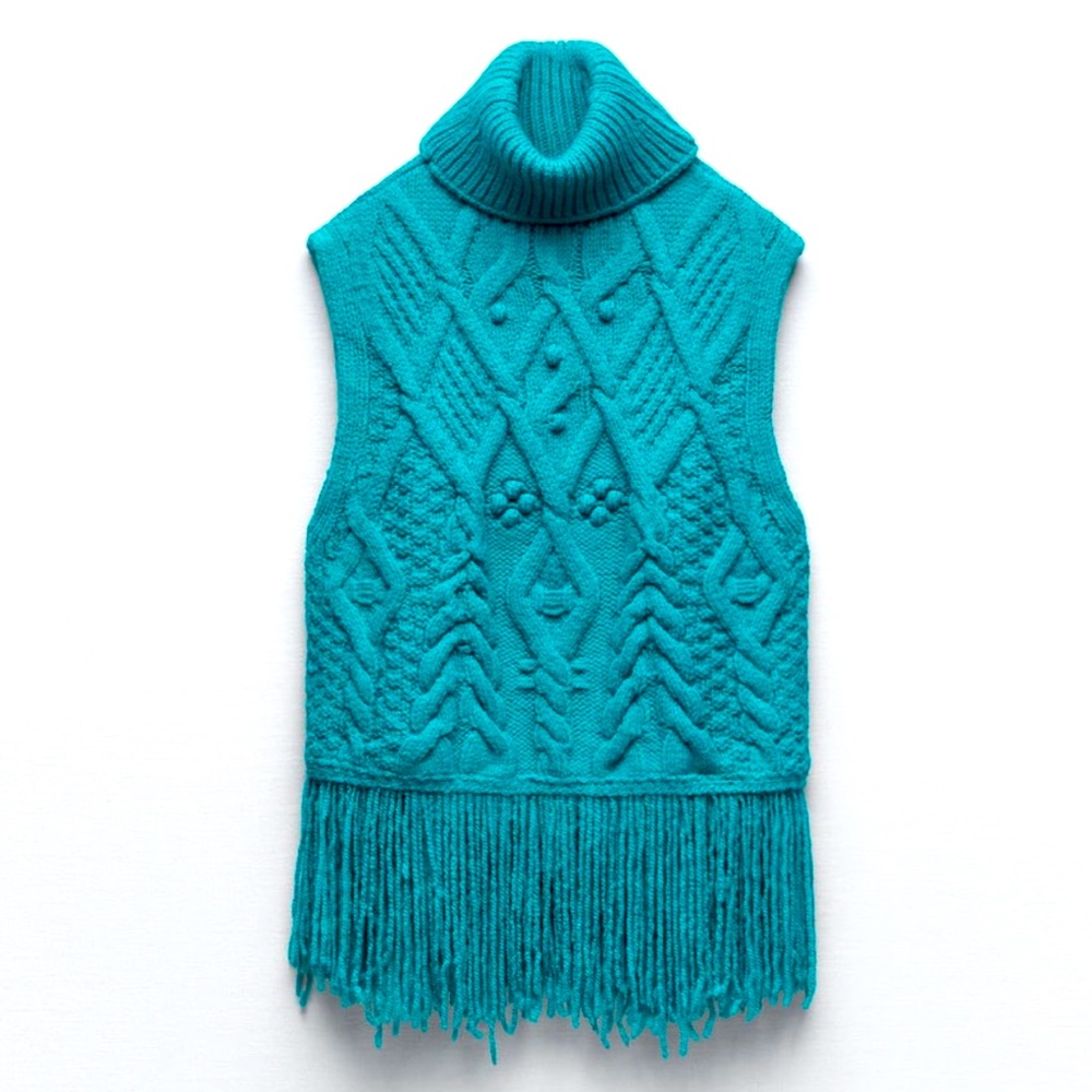NWT Turquoise Teal Zara Sassy Fringe Hand Knit Cable Super Soft Vest Size Small
